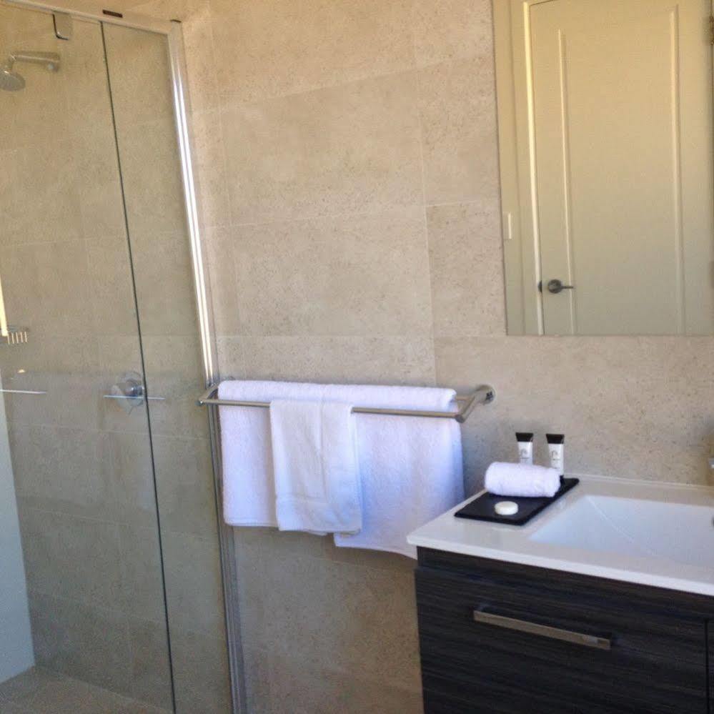 Neagles Retreat Villas Клеър Екстериор снимка